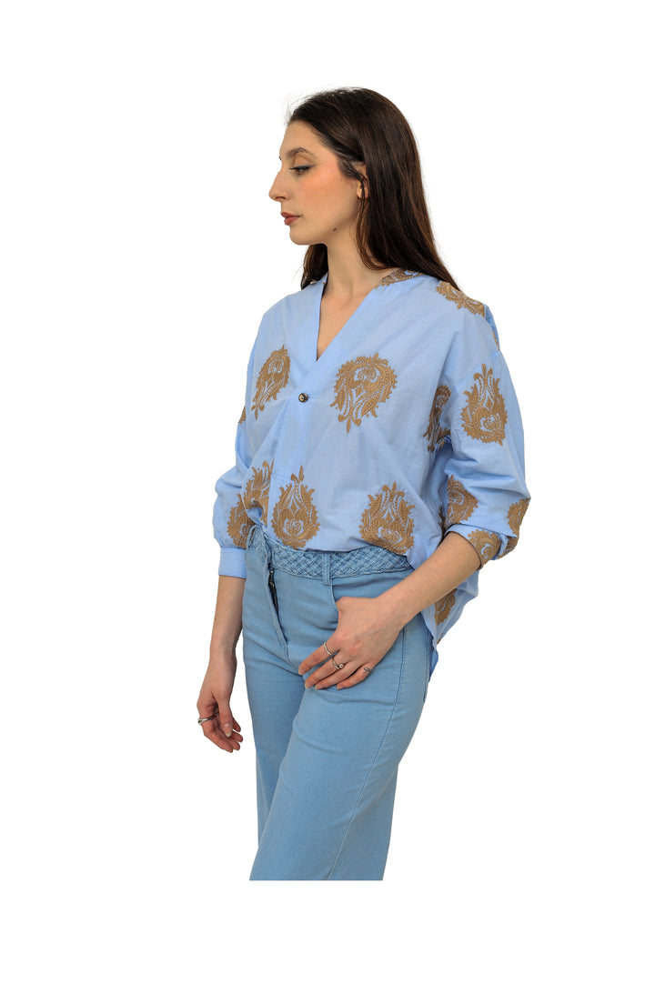 Blusa Over Azzurra Ricamata