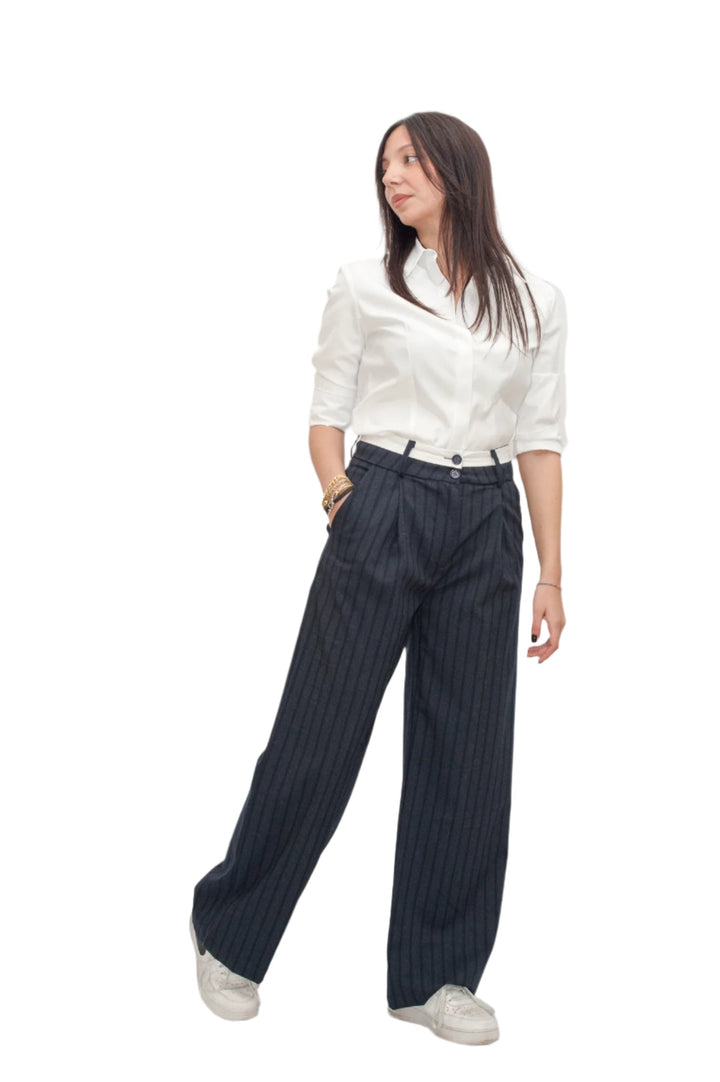 Pantalone gessato doppia cintura due bottoni